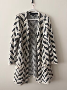 Sundance Black & Cream Chevron Open Cardigan with Pockets